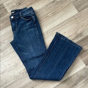 White House Black Market Blanc Bootleg Jeans - 2R